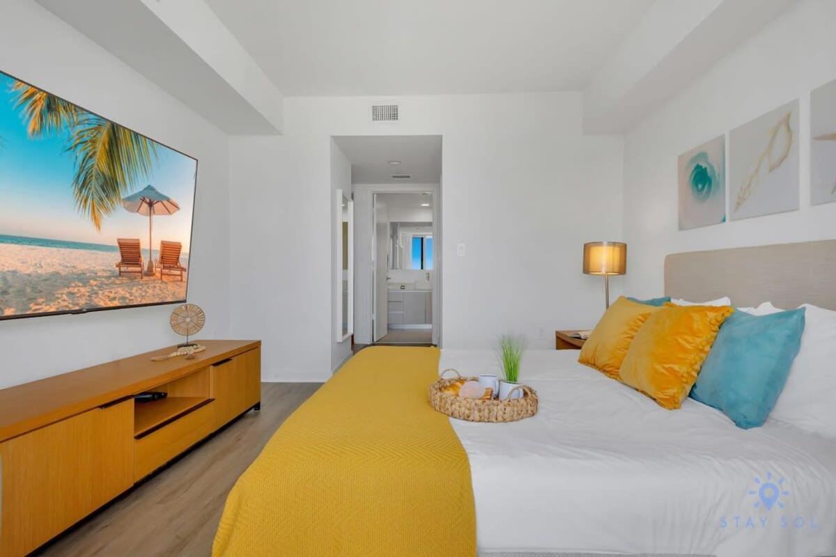 Infinite Views, Amazing Pool, Gym, Near Beach Hallandale Beach Exteriör bild