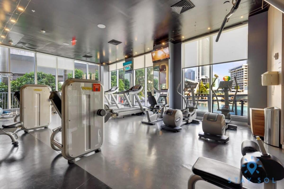 Infinite Views, Amazing Pool, Gym, Near Beach Hallandale Beach Exteriör bild