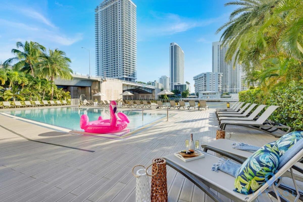 Infinite Views, Amazing Pool, Gym, Near Beach Hallandale Beach Exteriör bild